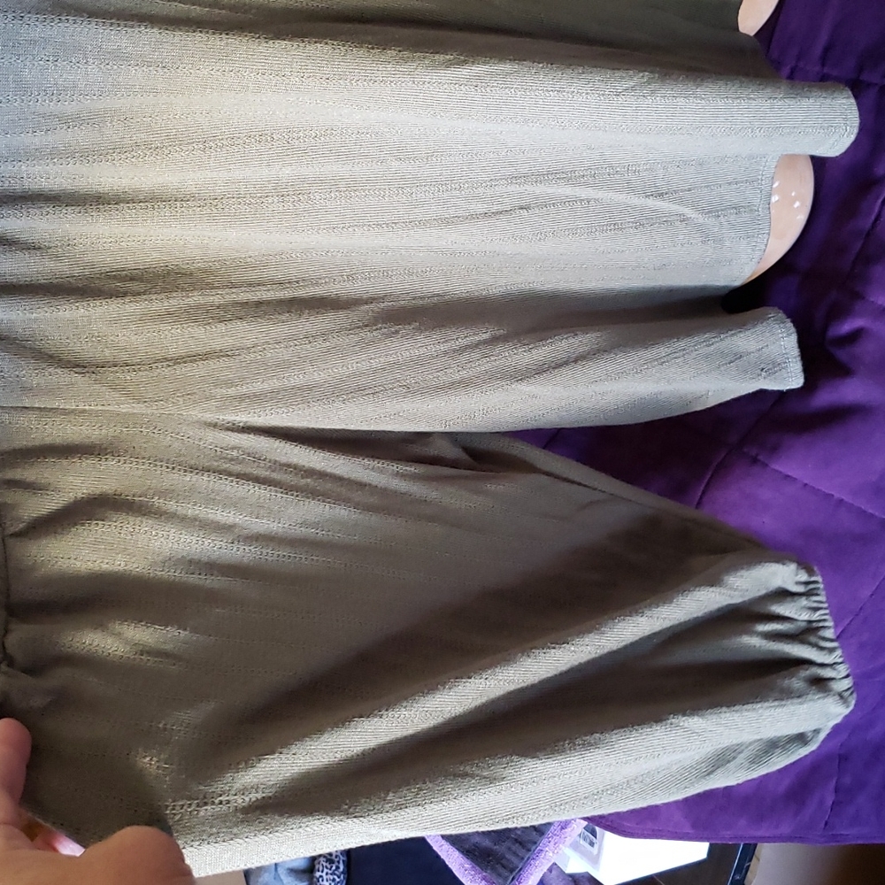 NWT ZAC & RACHEL Olive Green Long Sleeve Top size XL - Picture 3 of 9